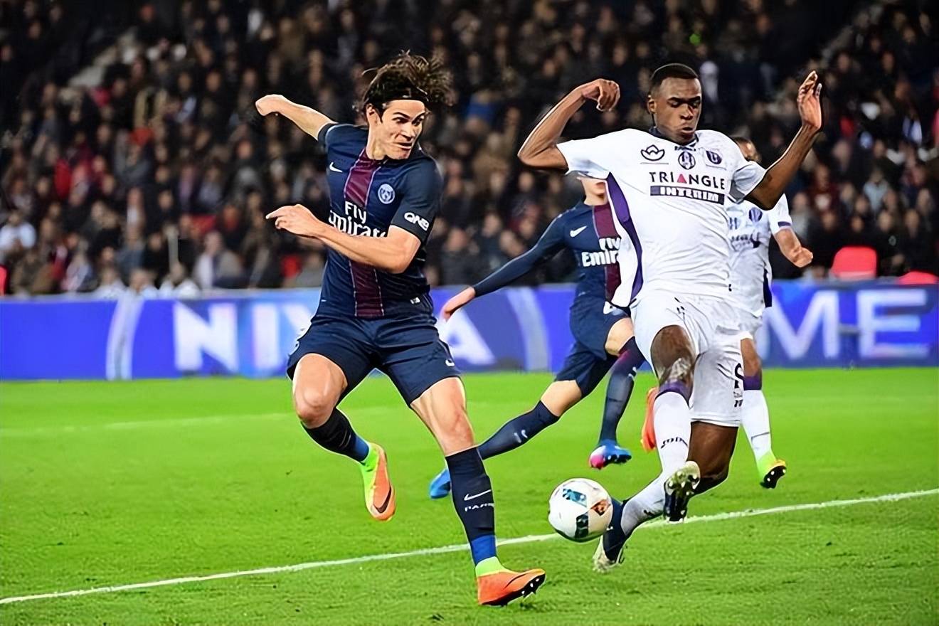 巴黎圣日耳曼遭受失利，冠军之路迷茫不明的简单介绍