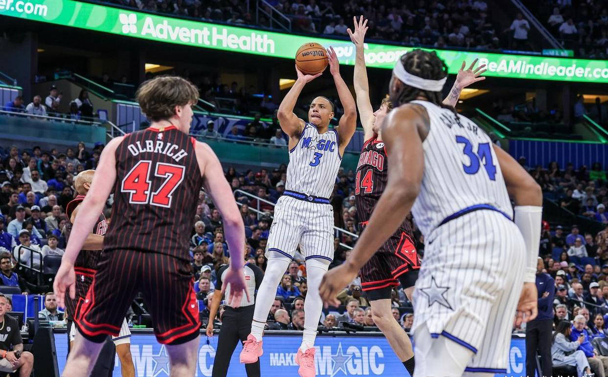 开云APP-关于凯尔特人横扫美国男篮，约基奇统治全场的信息