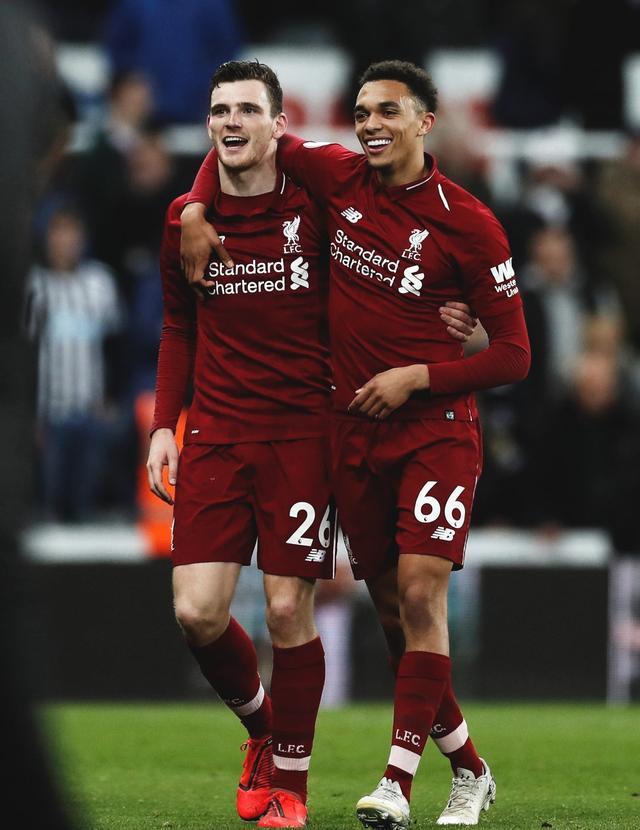 开云足球直播-利物浦险胜那不勒斯，若日尼奥扛起全队的简单介绍