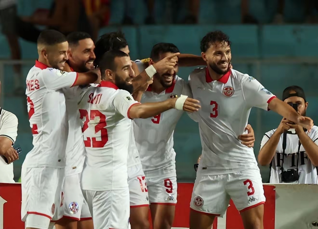 包含阿尔梅里亚主场战胜塞尔塔,保持不败记录的词条 包含阿尔梅里亚主场战胜塞尔塔,保持不败记录的词条